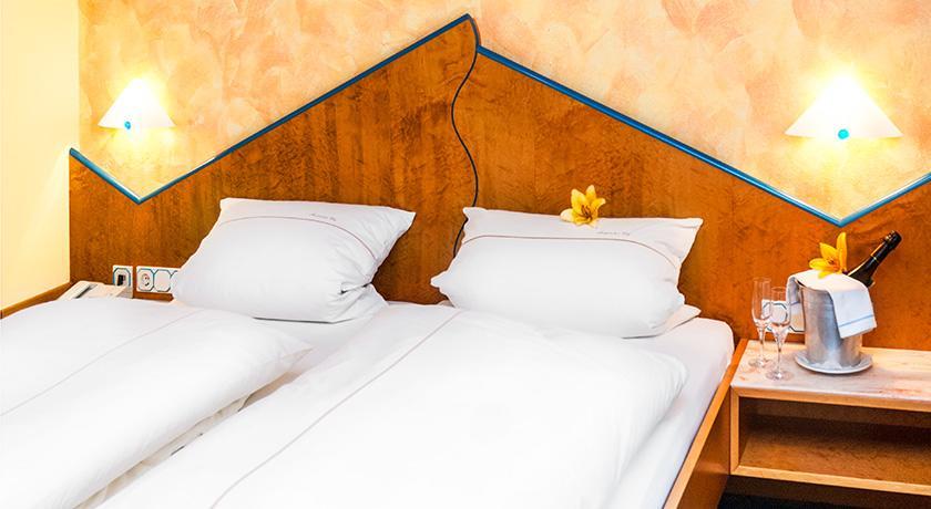 Landhotel Mappacher Hof Bruck in der Oberpfalz Δωμάτιο φωτογραφία